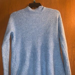 Old navy long sleeve turtle neck sweater size medium